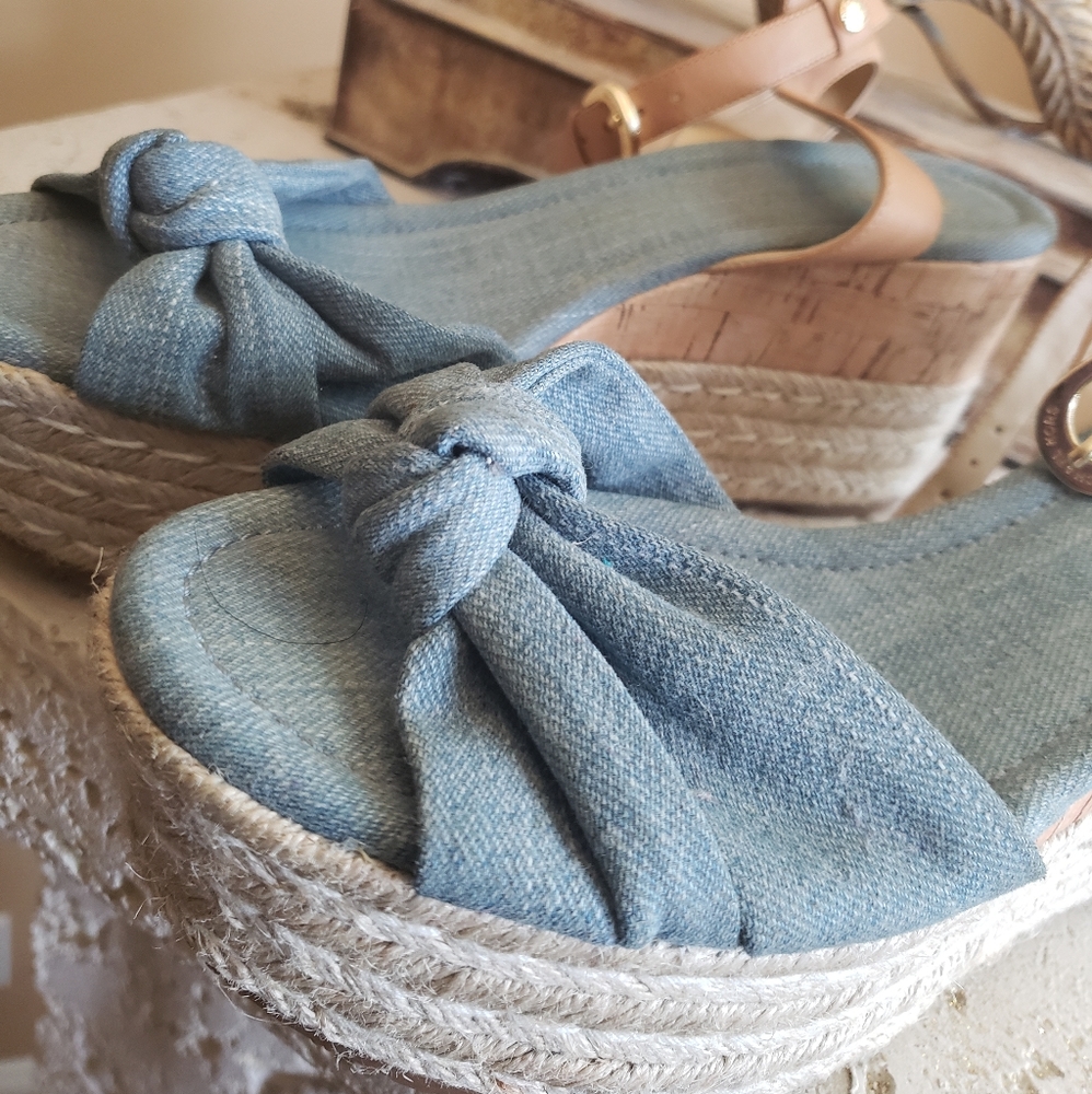 MICHEAL KORS DENIM WEDGE SANDAL